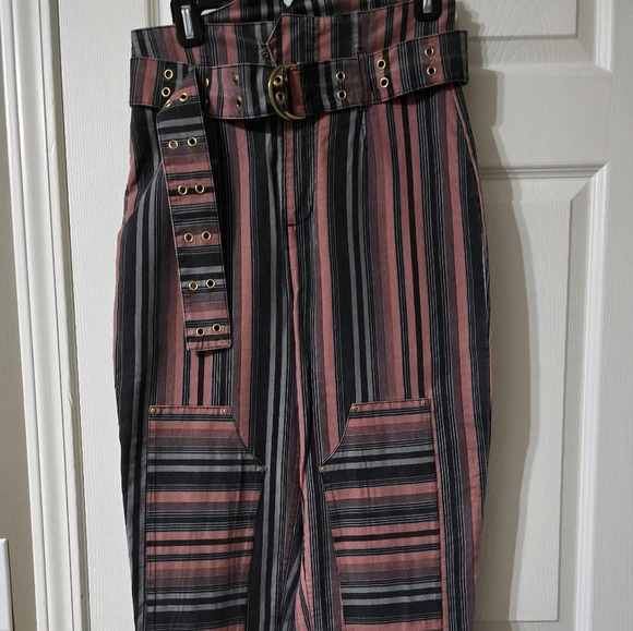 NWT ASOS Stevie Belted Peg Pants in Berry Stripe, High Waist, Rare & Unique. - Picture 3 of 13
